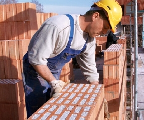 Csökkent az EU építőipari termelése februárban