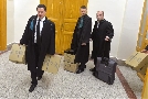 Szeptemberre halasztotta az Erste perében is az ítélethirdetést a törvényszék - galéria kép