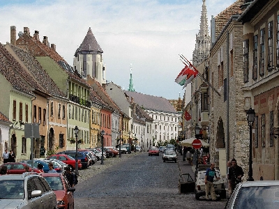 Szakértők szerint további forrásbevonásra lenne szükség a lakásépítési piac élénkítésére