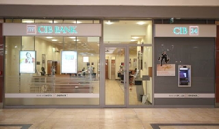 A CIB december elején 12 bankfiókot zár be